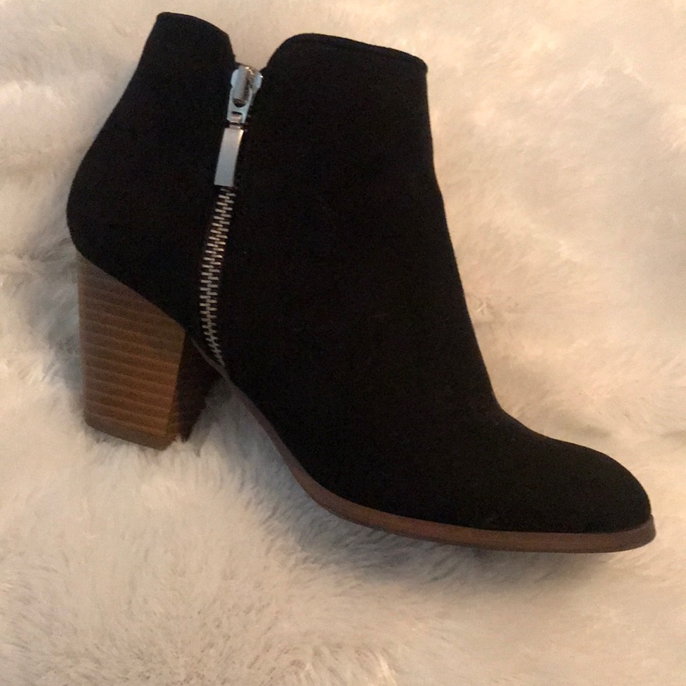 Black Short Heel Booties